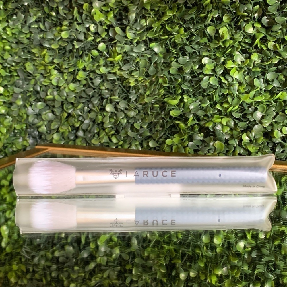 LARUCE Duo Fibre Brush LR316 LR 316 Denim | NEW | Duo Fiber Stippling Brush